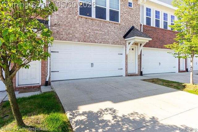 57 Kaprol Drive, Troy, MI 48098