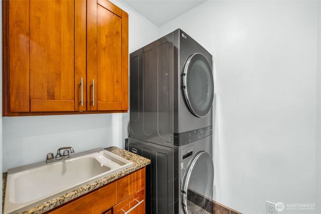 31037 44th Avenue S, Auburn, WA 98001