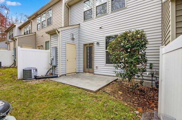 14310 Foxcroft Road, Raleigh, NC 27614