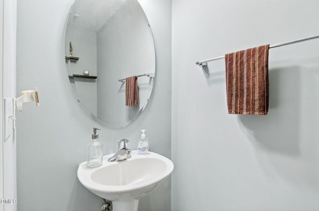 14310 Foxcroft Road, Raleigh, NC 27614