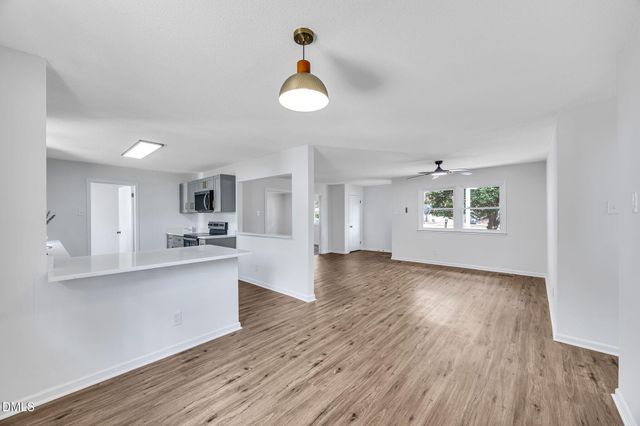 601 Crestview Drive, Durham, NC 27712