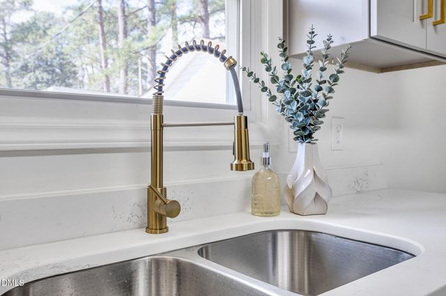 601 Crestview Drive, Durham, NC 27712