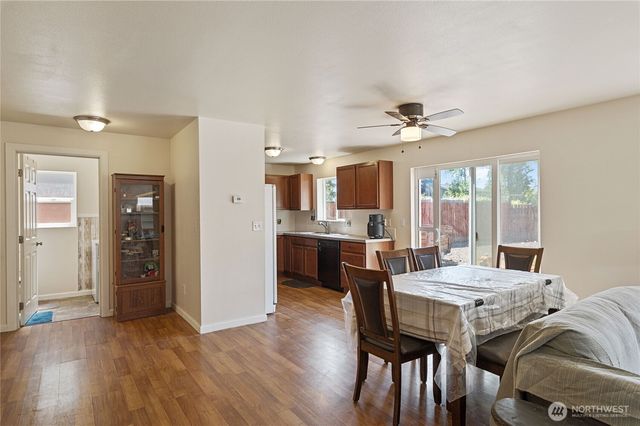 7838 Celtic Loop NW, Silverdale, WA 98383