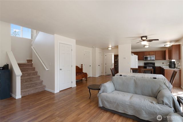 7838 Celtic Loop NW, Silverdale, WA 98383
