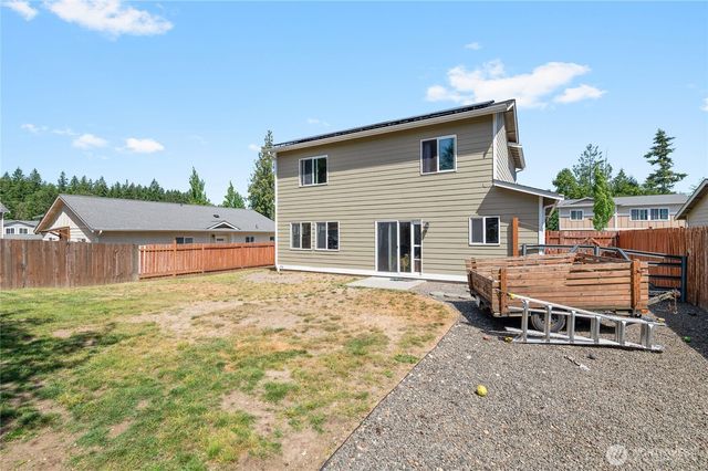 7838 Celtic Loop NW, Silverdale, WA 98383