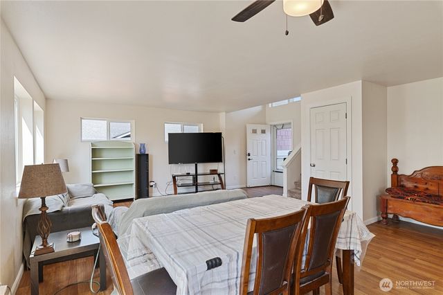 7838 Celtic Loop NW, Silverdale, WA 98383
