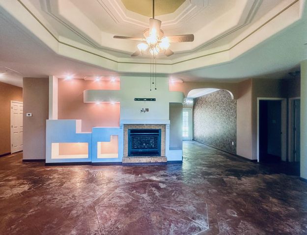 502 S Texas St, Deridder, LA 70634