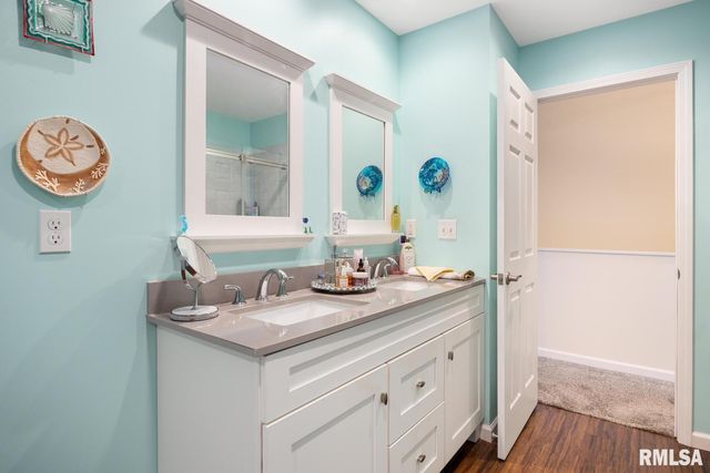 518 HARBOR POINTE Drive, East Peoria, IL 61611