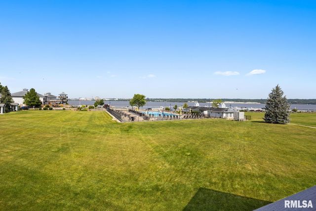 518 HARBOR POINTE Drive, East Peoria, IL 61611