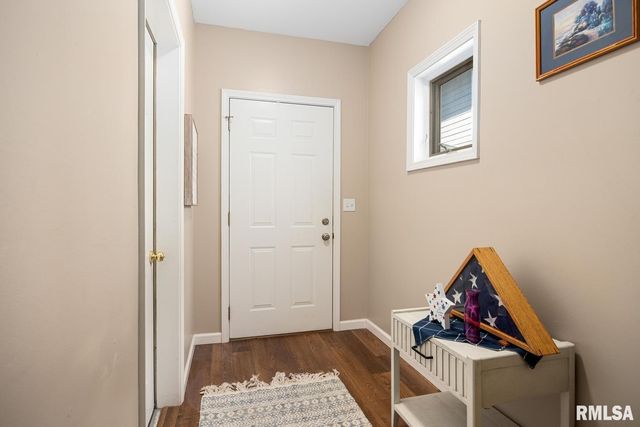 518 HARBOR POINTE Drive, East Peoria, IL 61611