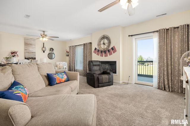 518 HARBOR POINTE Drive, East Peoria, IL 61611