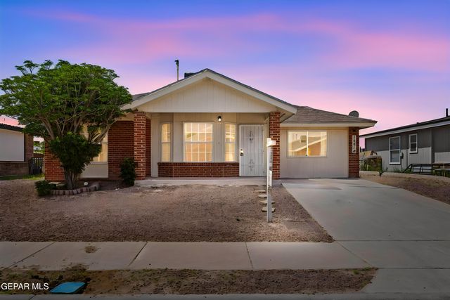 14312 Desierto Bello Avenue, Horizon City, TX 79928