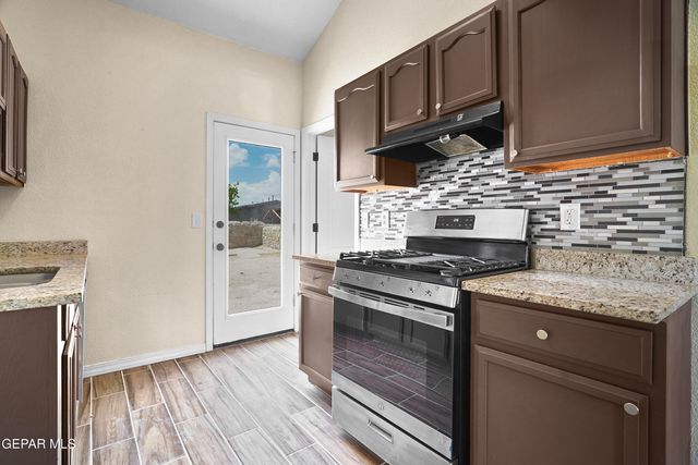 14312 Desierto Bello Avenue, Horizon City, TX 79928