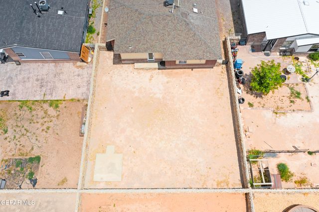 14312 Desierto Bello Avenue, Horizon City, TX 79928