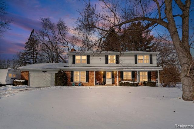 5189 Otsego Street, Burton, MI 48509