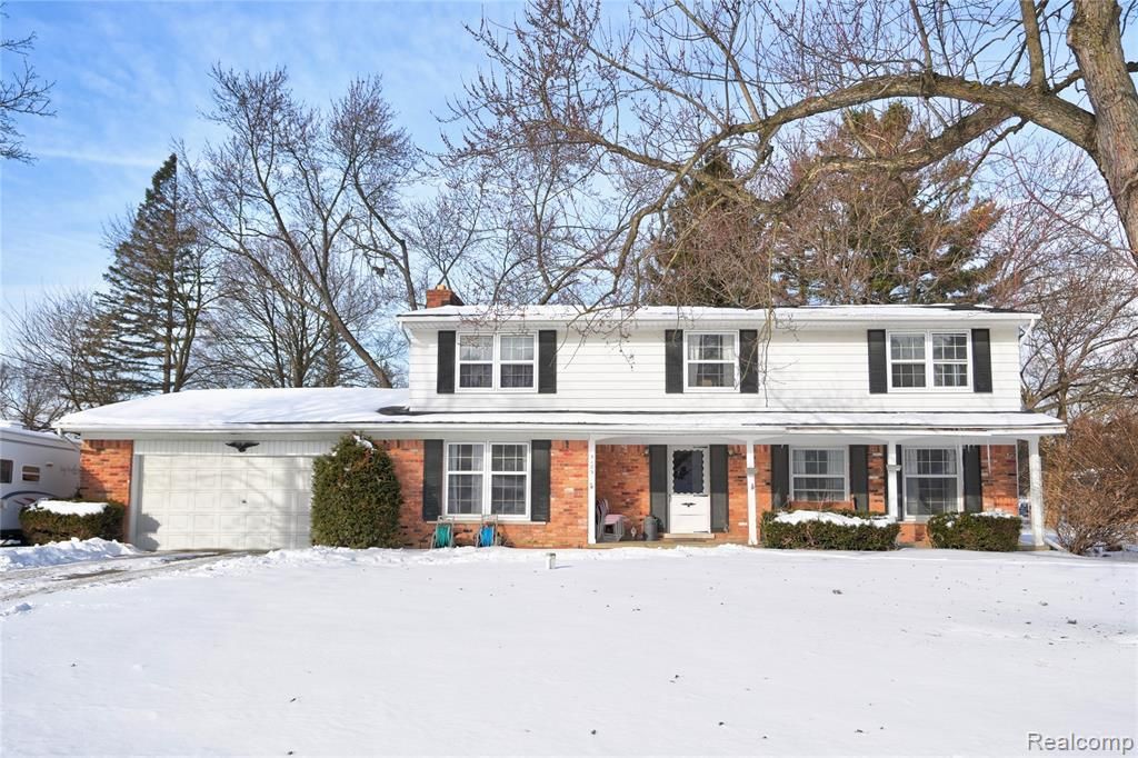 5189 Otsego Street, Burton, MI 48509