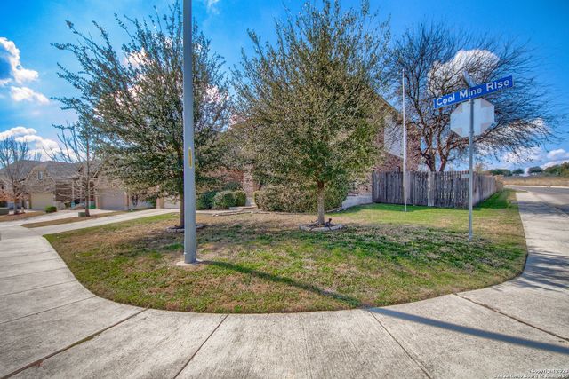 12822 COAL MINE RISE, San Antonio, TX 78245