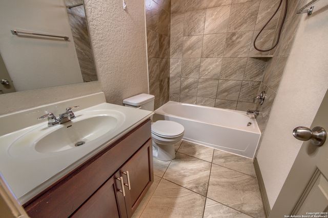 12822 COAL MINE RISE, San Antonio, TX 78245