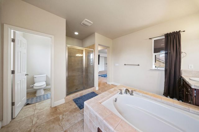 6348 W Portals Avenue, Fresno, CA 93723