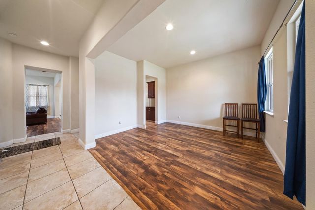 6348 W Portals Avenue, Fresno, CA 93723