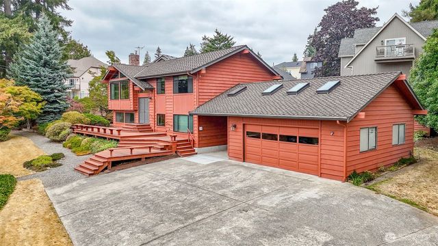 20204 Church Lake Drive E, Bonney Lake, WA 98391