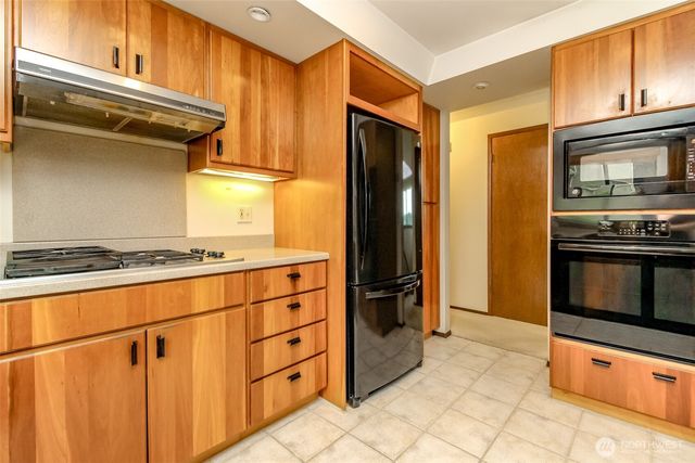20204 Church Lake Drive E, Bonney Lake, WA 98391