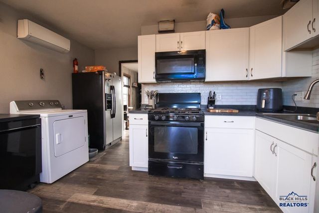 112 E ST ANNE, Rapid City, SD 57701