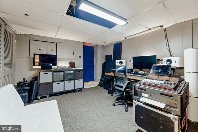 4311 PEARSON AVE, Philadelphia, PA 19114