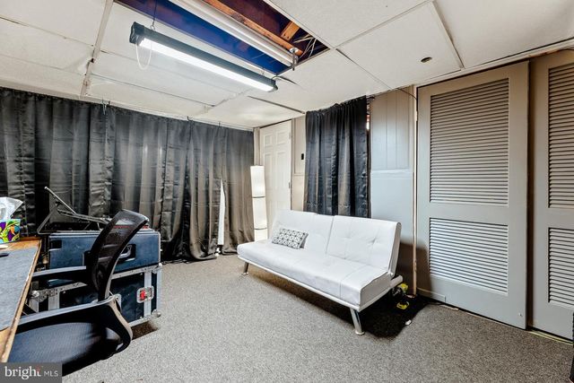 4311 PEARSON AVE, Philadelphia, PA 19114