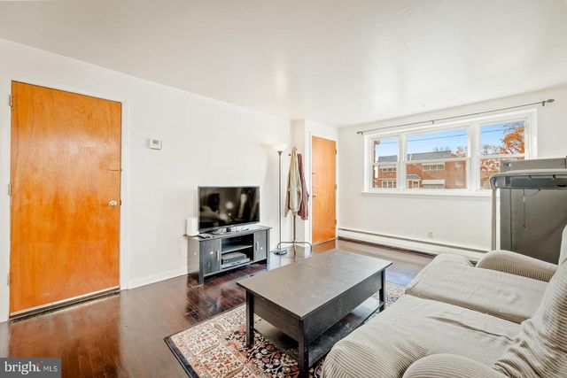 4311 PEARSON AVE, Philadelphia, PA 19114