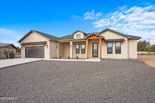 236 Nooch Road, Socorro, TX 79927