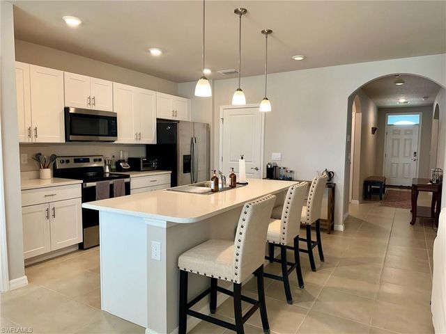 18569 Marlin Kite LN, North Fort Myers, FL 33917