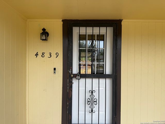 4839 CASTLE STRM, San Antonio, TX 78218
