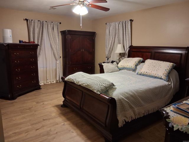 20686 Distress Creek Rd, Harrisburg, AR 72432