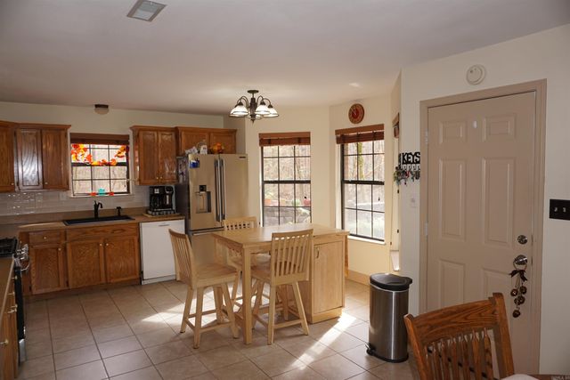 20686 Distress Creek Rd, Harrisburg, AR 72432