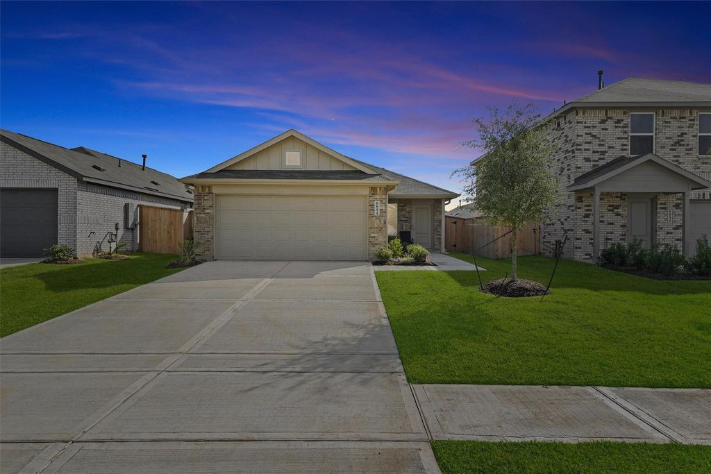 6854 Lantana Leaf Lane, Katy, TX 77493