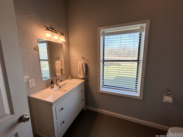 2347 Rock Grove, New Braunfels, TX 78132