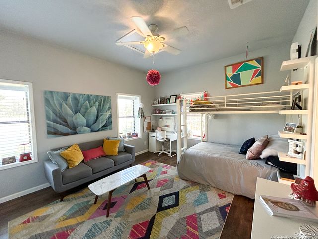 2347 Rock Grove, New Braunfels, TX 78132