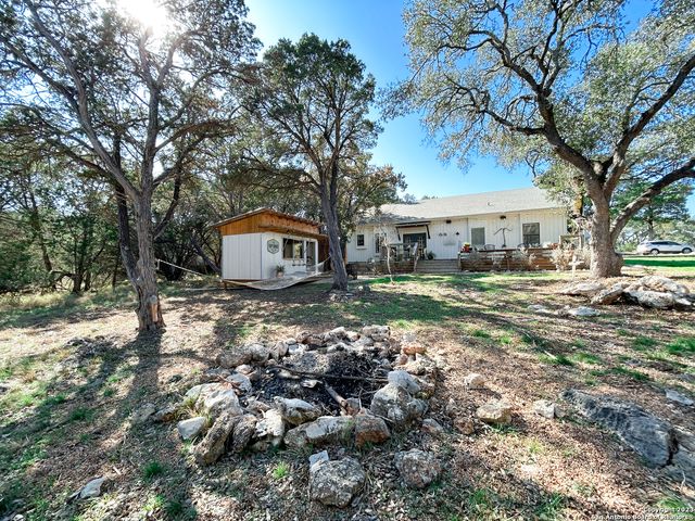 2347 Rock Grove, New Braunfels, TX 78132