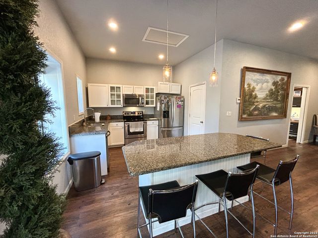 2347 Rock Grove, New Braunfels, TX 78132