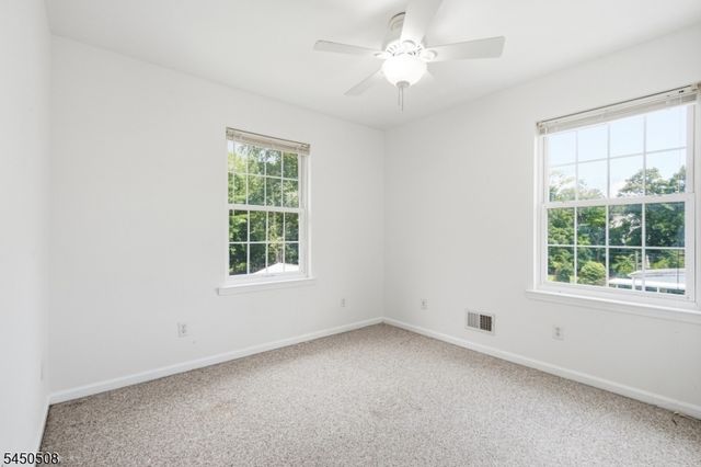 28 Kenz Ter, West Orange Twp., NJ 07052