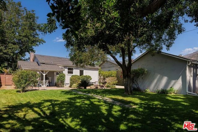1770 Coolidge Avenue, Altadena, CA 91001