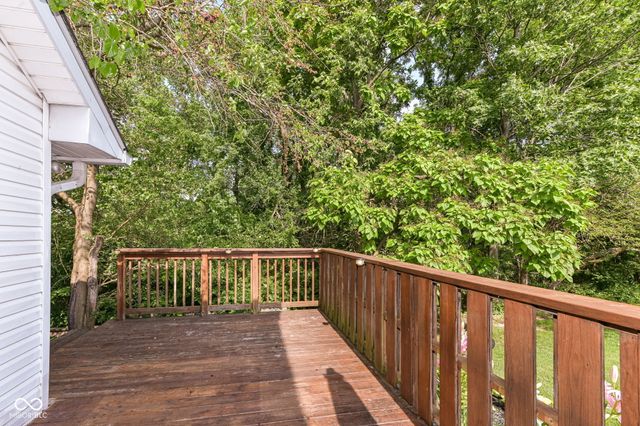 4257 W Summerhaven Drive, New Palestine, IN 46163