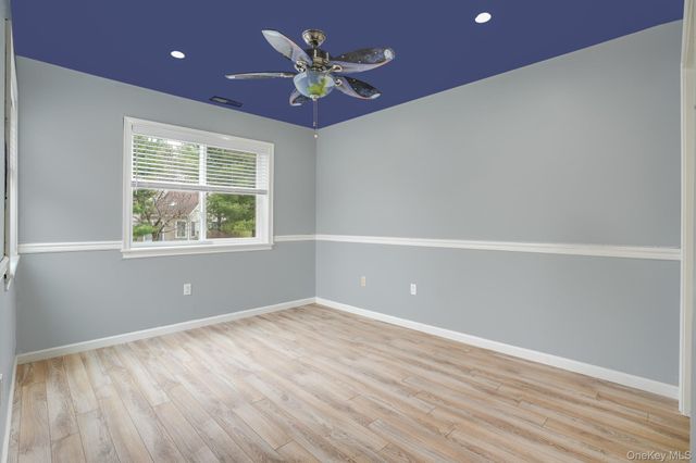 4 Meadow Way, Hopewell Junction, NY 12533