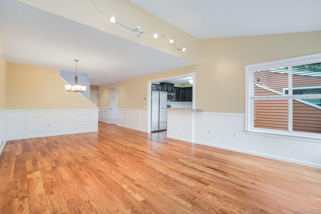 4 Meadow Way, Hopewell Junction, NY 12533