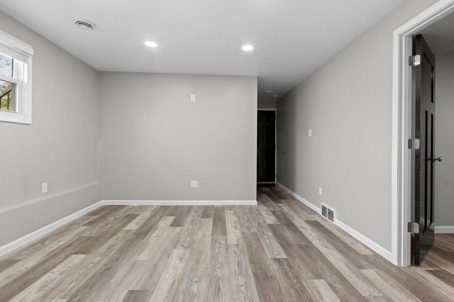 41 SOLAR CIRCLE, Appleton, WI 54915