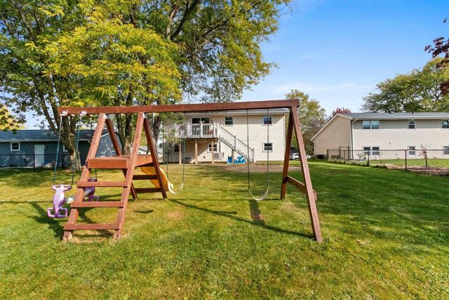 41 SOLAR CIRCLE, Appleton, WI 54915