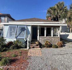 2114 2ND Street S, Jacksonville Beach, FL 32250
