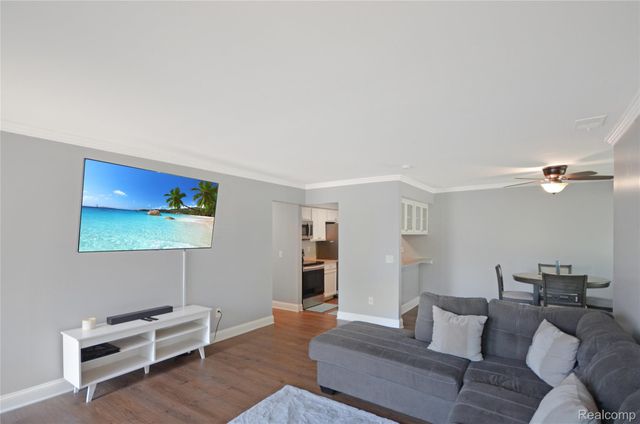 34900 Mercer, Fraser, MI 48026