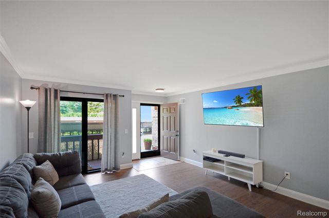 34900 Mercer, Fraser, MI 48026